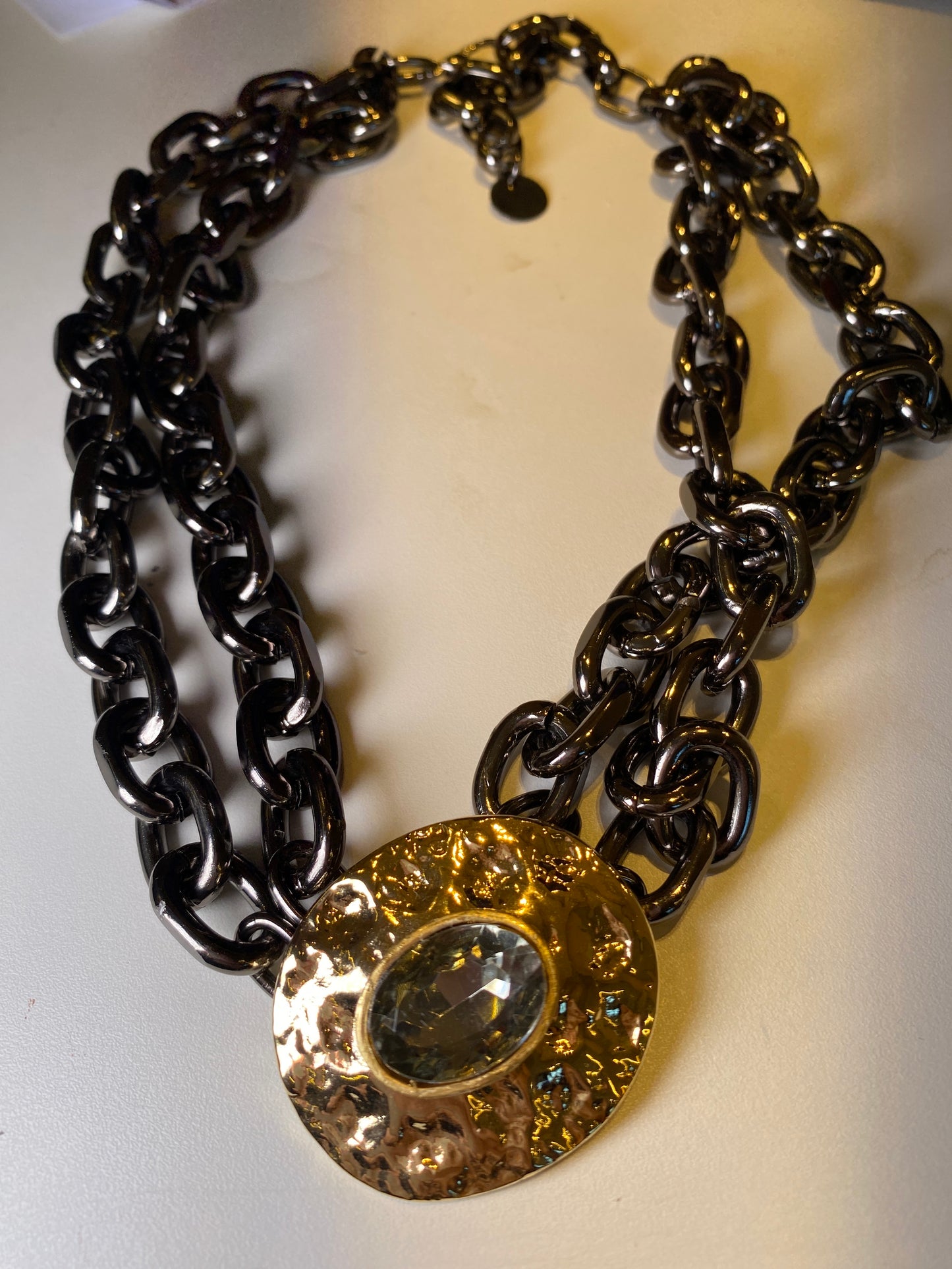 COLAR CORRENTE RÓDIO PINGENTE DOURADO