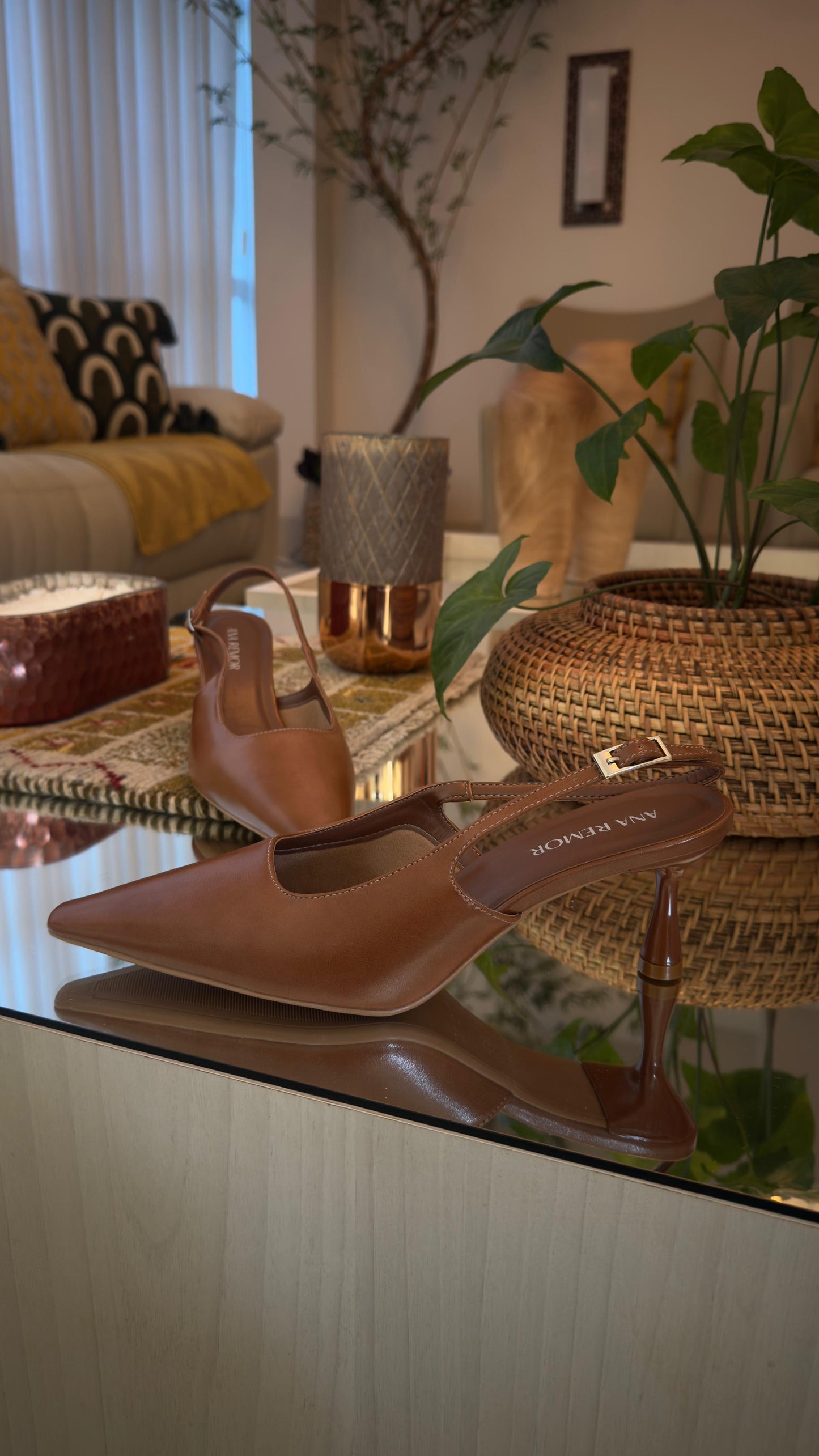 SCARPIN LORENA CARAMELO