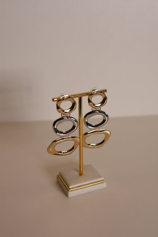 BRINCO ORGANICO PRATA E DOURADO