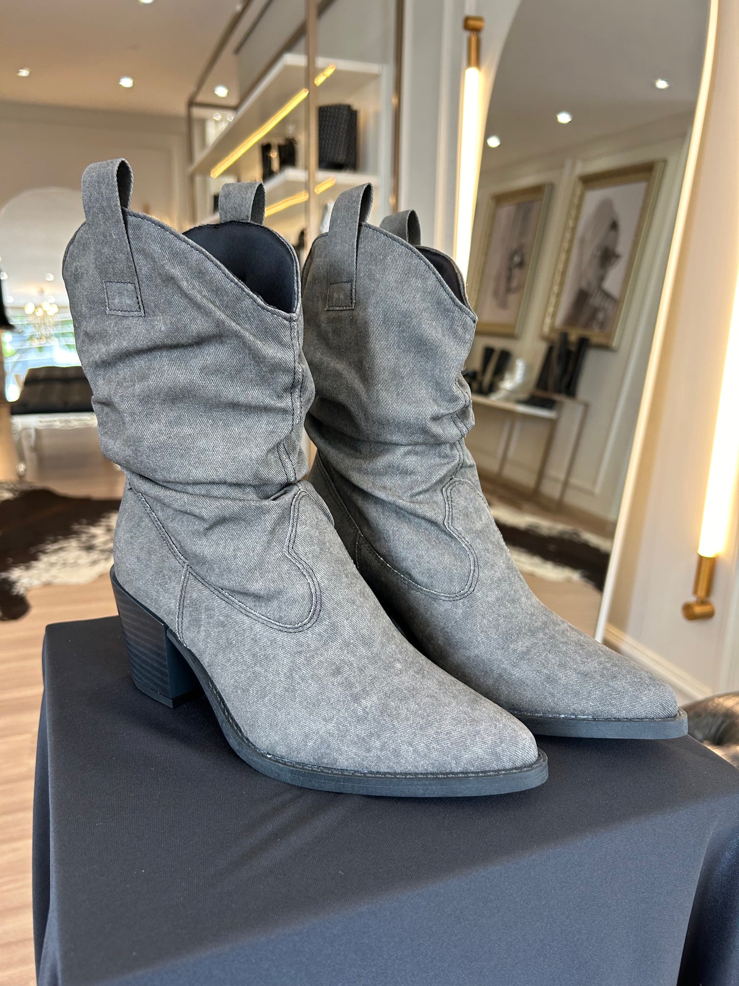 BOTA WESTERN SLOUCH JEANS BIA