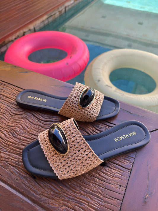 RASTEIRA BRUNA PALHA PRETA