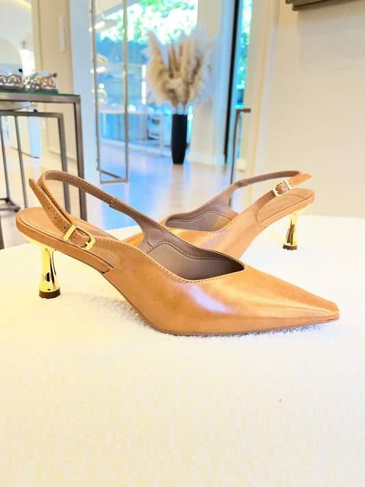 SCARPIN CARAMELO LORENA