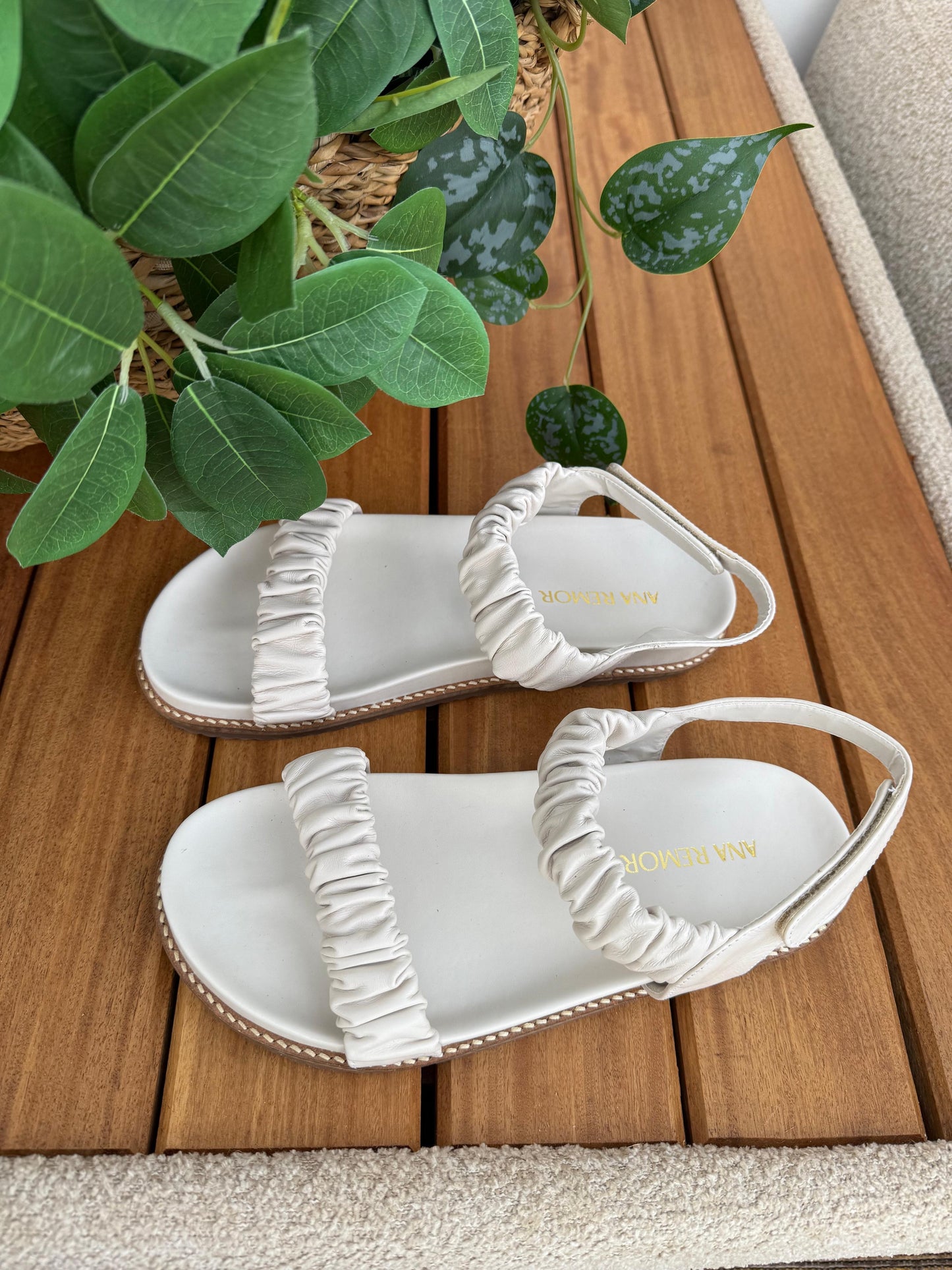 PAPETE JAQUE OFF-WHITE