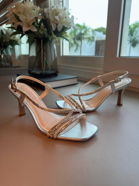 SANDÁLIA OLIVIA PRATA