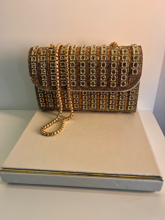 BOLSA EM STRAS OURO