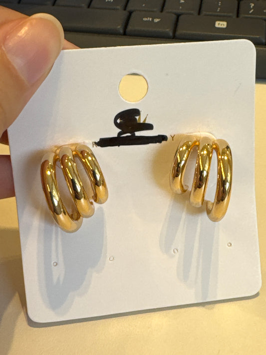 BRINCO DOURADO AROS