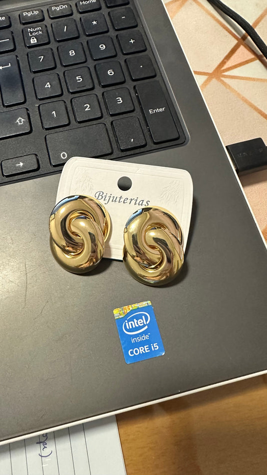 BRINCO NÓ DOURADO