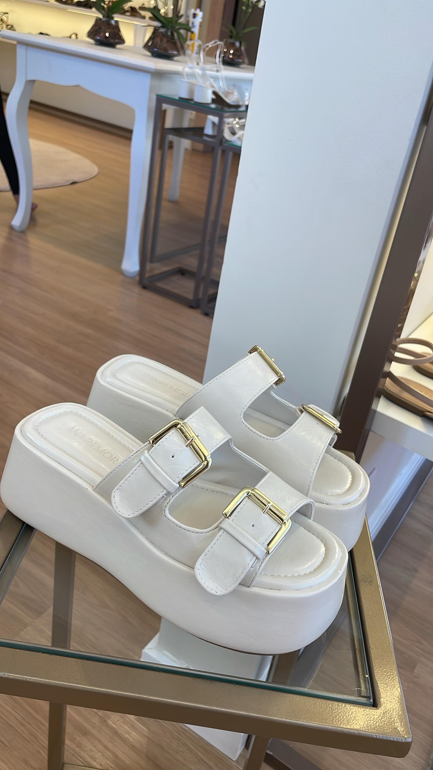 ANABELA MAITê OFF-WHITE