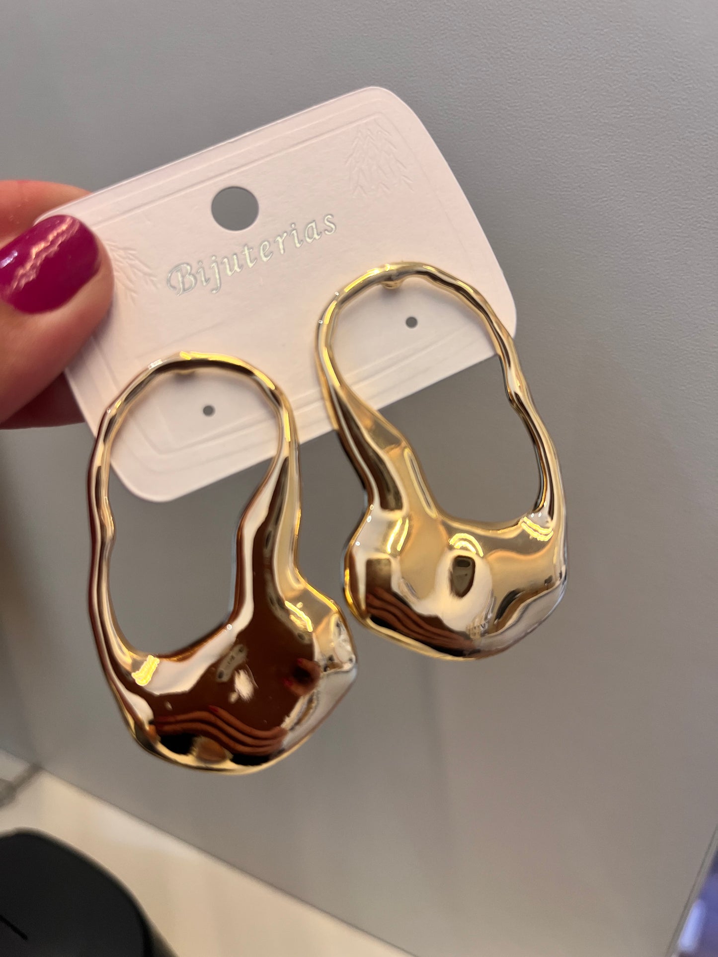 BRINCO DOURADO