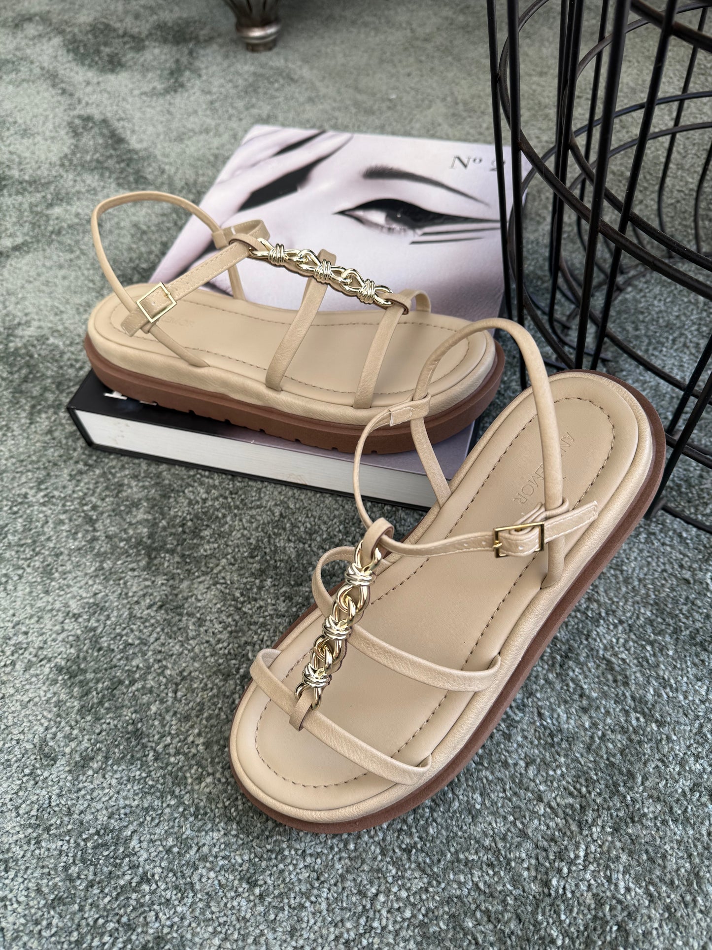 FLATFORM PAMELA CHAMPAGNE