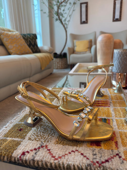 SANDÁLIA BABI DOURADA