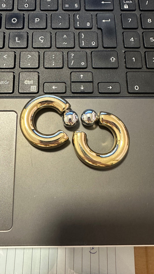 BRINCO DOURADO