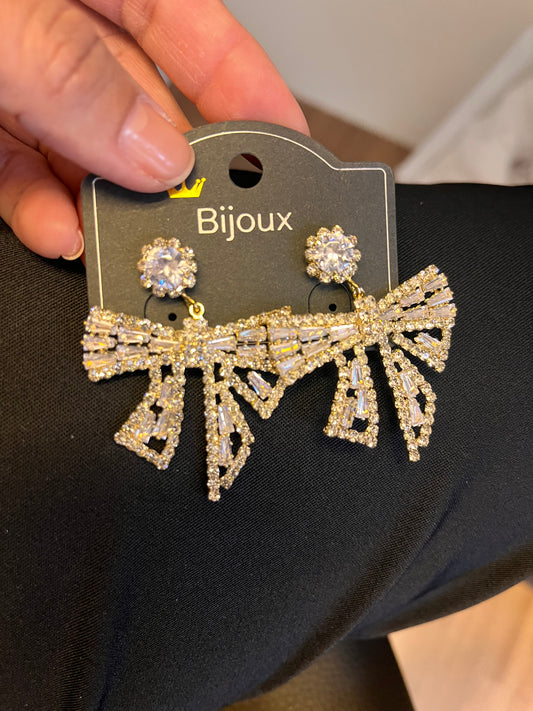 BRINCO CRAVEJADO DOURADO
