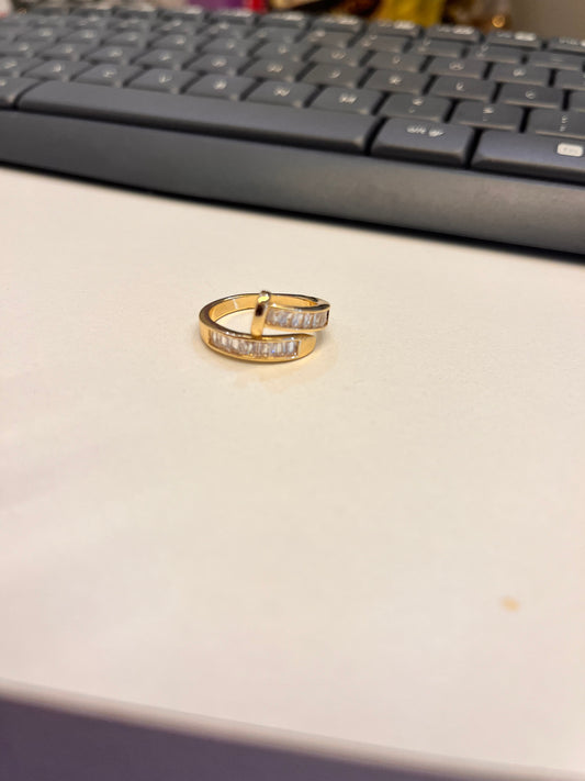 ANEL PREGO DOURADO