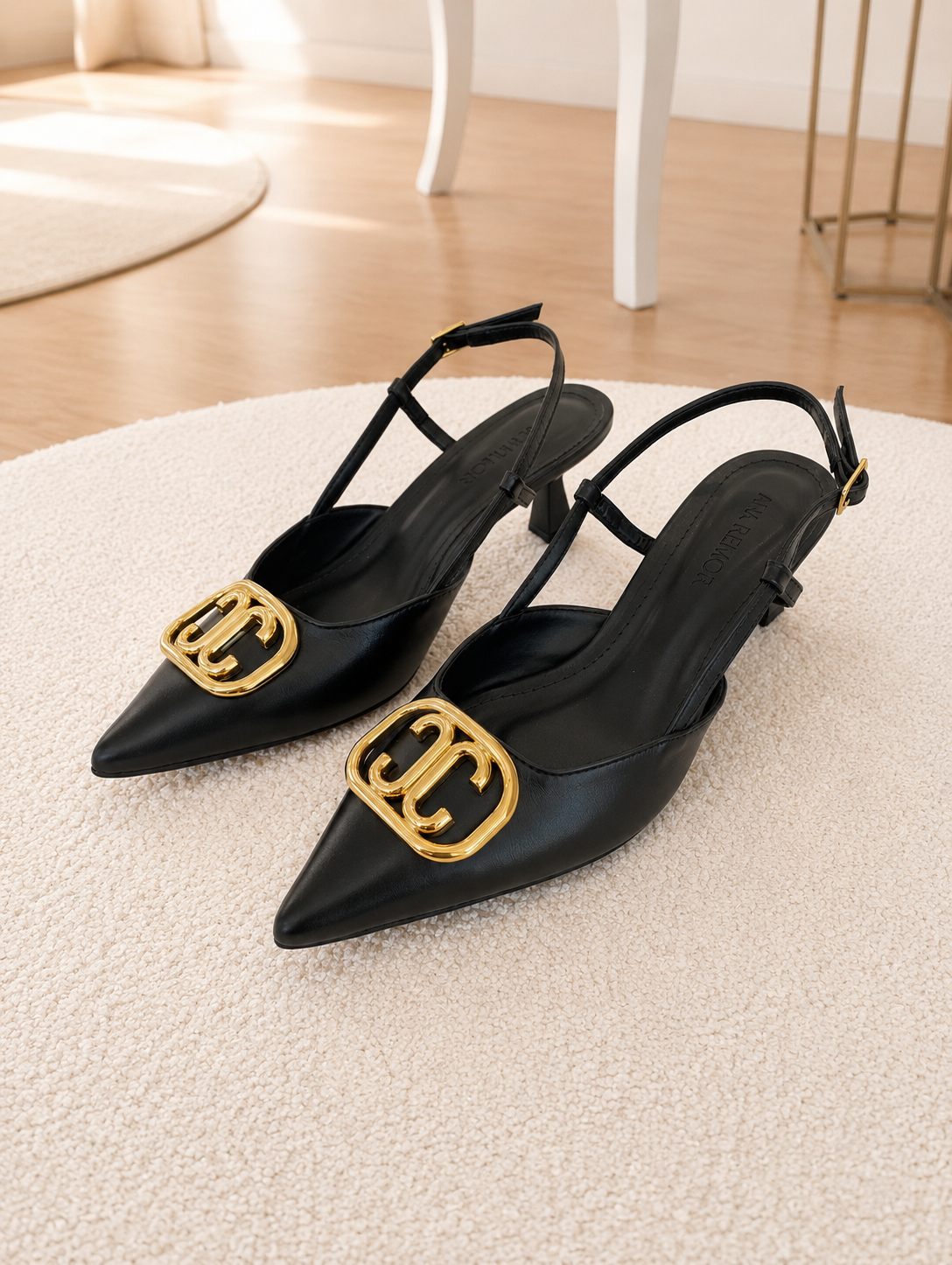 SLINGBACK CELINE PRETO