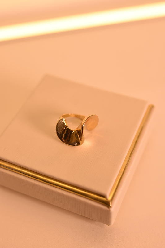 ANEL DOURADO
