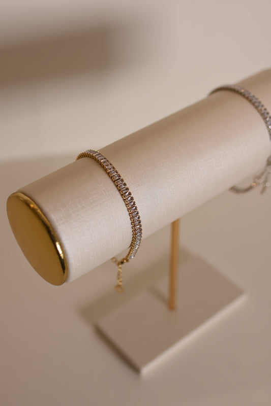 PULSEIRA BAGUETE DE ZIRCÔNIA DOURADA