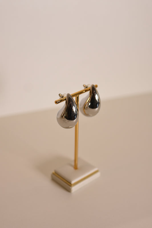BRINCO GOTA PRATA