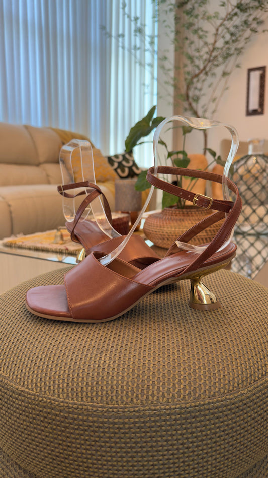 SANDÁLIA RAFA CARAMELO