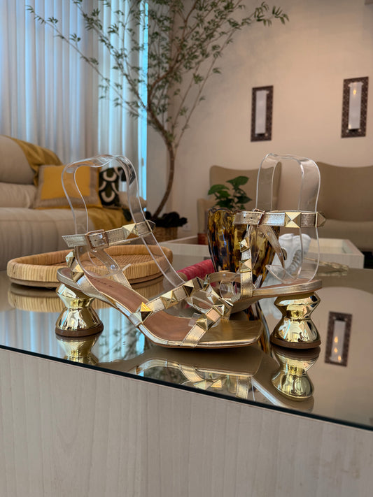 SANDALIA TATI DOURADA