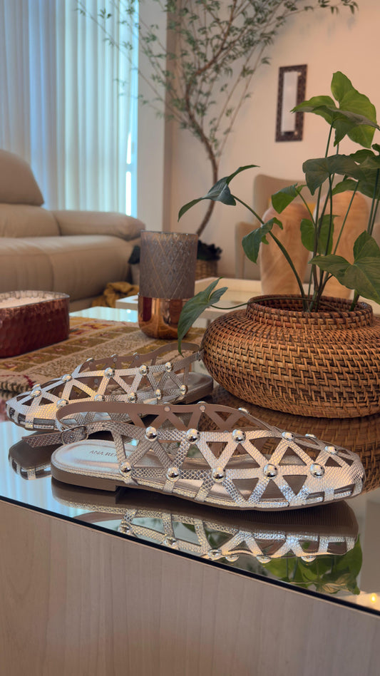 SAPATILHA GIGI PRATA